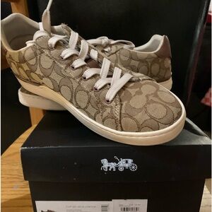 Low top woman’s COACH shoes